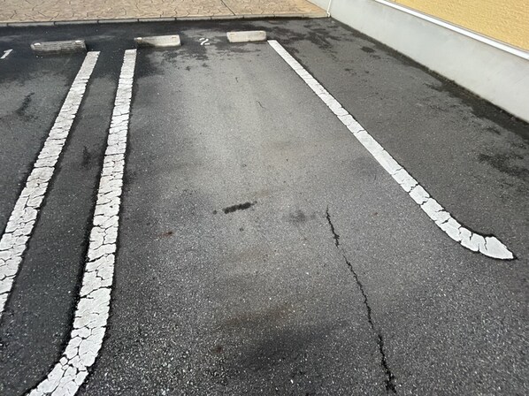 亀山駅 徒歩17分 1階の物件外観写真